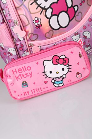 YENİ SEZON LİSANSLI HELLO KITTY'NIN PIRILTILI DÜNYASI ÖZEL KOLEKSİYON OKUL ÇANTASI VE KALEM ÇANTASI SETİ