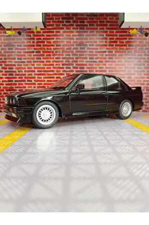 New 1988 BMW M3 (E30) Red 1:24 Ölçek Siyah BMW E30 Diecast Araba Açılan Kaput Bagaj