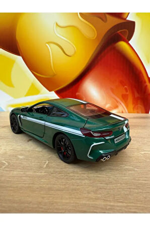 1:24 BMW M8 DİECAST MODEL ARABA AÇILAN KAPILAR SESLİ IŞIKLI BMW M8 DİECAST METAL 1.24 ARABA
