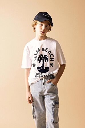 DeFacto Erkek Çocuk Oversize Fit Bisiklet Yaka Baskılı Kısa Kollu Tişört B8893A824SMWT34