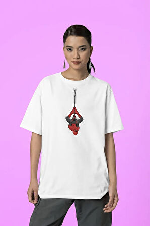Ters Asılı Ağdan Sarkan Örümcek Adam Baskılı Unisex Tişört, Oversize Spider-Man Tişört