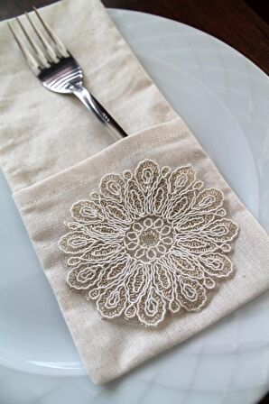 6 Adet Dekoratif Elegant Dantelli Kaşıklık Servis Sunum