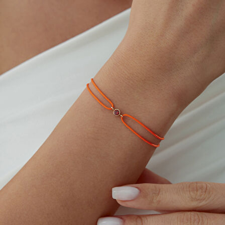 Oğlak Burcu Garnet İpli Bileklik