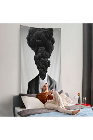 Kafasından Kara Duman Çıkan Adam Duvar Örtüsü-7926