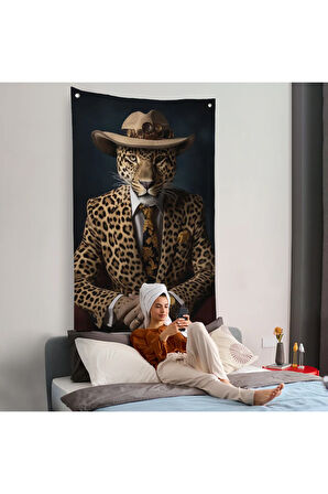 Takım Elbiseli Leopar Duvar Örtüsü-7932