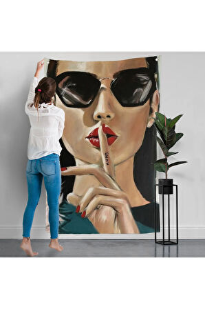 Şişşt Yapan Güzel Kadın Duvar Örtüsü-7953