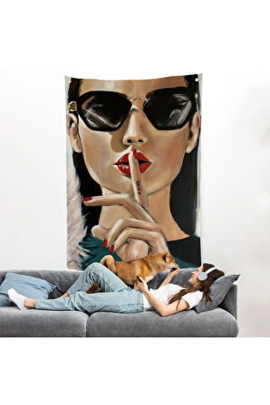 Şişşt Yapan Güzel Kadın Duvar Örtüsü-7953