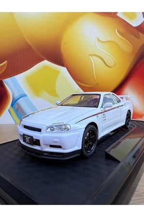 Nıssan Skyline GTR Nismo Diecast Model Araba 1:24 Nıssan Gtr Nısmo Model Metal Araba Beyaz
