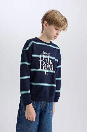 DeFacto Erkek Çocuk Oversize Geniş Kalıp Bisiklet Yaka Baskılı Sweatshirt D1907A824WNNV135