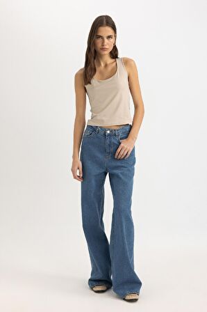 DeFacto Slim Fit Dar Kesim U Yaka Basic Düz Atlet C2622AX24SPBG115