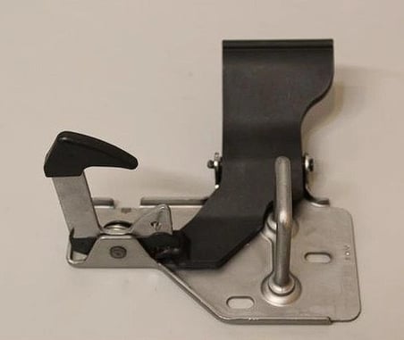 Vw Transporter T5 2004-2010 Kaput Kilidi 7H0823480C