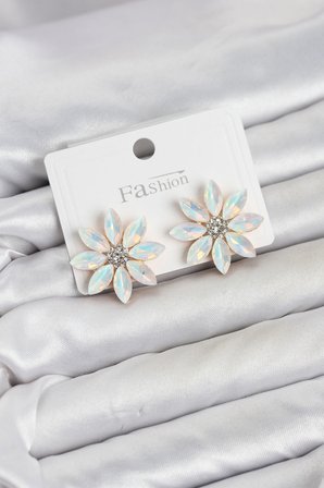 Beyaz Renk Kristal Taşlı Lotus Çiçek Model Kadın Küpe