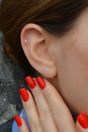 Şeffaf Silikon Çift Toplu Piercing – 8 mm Bar | Helix, Kıkırdak, Lob Uyumlu | 2 Adet