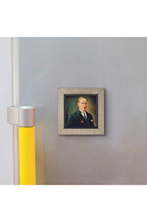 Mustafa Kemal Atatürk Baskılı MDF Magnet 7X7