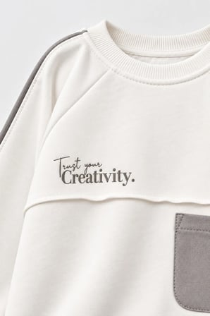 ERKEK ÇOCUK CEP DETAYLI SWEATSHIRT