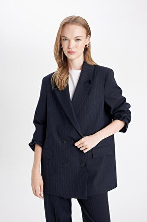 DeFacto Oversize Geniş Kalıp Ceket Yaka Düğmeli Basic Düz Blazer Ceket D4418AX24AUNV199