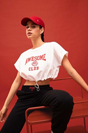 DeFactoFit Crop Bisiklet Yaka Baskılı Sporcu Kısa Kollu Tişört B8967AX24SMWT80