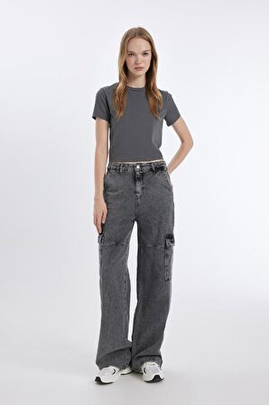 DeFacto Coool Fitted Bisiklet Yaka Basic Düz Kısa Kollu Tişört Z8790AZ24AUGR211