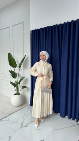 %100 Tensel Kumaş Astarlı Gizli Düğmeli Kuşaklı Elbise – 135 cm | Beyaz, Acı Kahve, Mavi, Yağ Yeşili, Açık Sarı, Siyah, Pembe