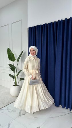 %100 Tensel Kumaş Astarlı Gizli Düğmeli Kuşaklı Elbise – 135 cm | Beyaz, Acı Kahve, Mavi, Yağ Yeşili, Açık Sarı, Siyah, Pembe