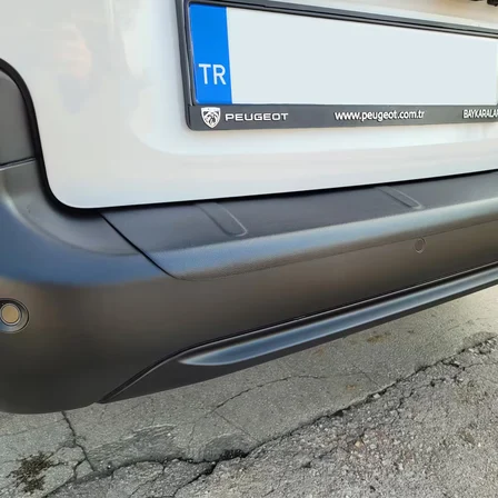 Citroen Berlingo Arka Tampon Eşiği Mat Siyah 2019 Model ve Sonrası