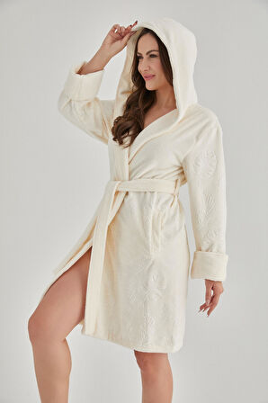 Eteği Jakarlı Triga Bambu Cotton Kadın Bornozu