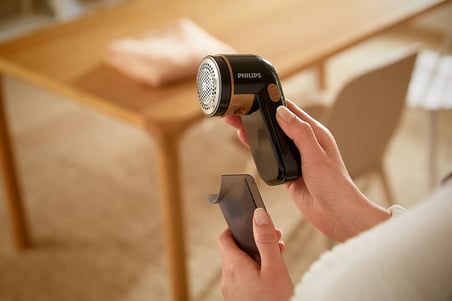 Tüy Toplama Makinesi, Tüm Giysiler için Uygundur, 2 AA pil dahildir, Hassas Giysiler için, GC026/80