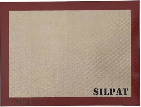 Fırınlanabilir Kendinden Yağlı Silikon Pişirme Matı, Profesyonel Silpat Yanmaz Yapışmaz Yıkanabilir Silikon Pişirme Matı 30cmx40cm