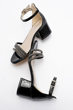 mnpc Kız Çocuk Siyah Taşlı Topuklu Abiye Ayakkabı