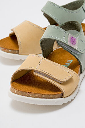 mnpc Unisex Çocuk Sarı-Su Yeşili Hakiki Deri Mantar Tabanlı Günlük Çocuk Sandalet