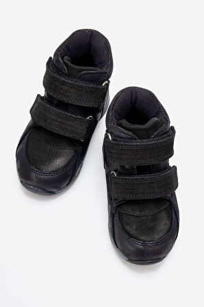 mnpc Erkek Çocuk Siyah Hakiki Deri Suya Dayanıklı Anatomik İlk Adım Bot