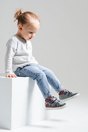 mnpc Erkek Çocuk Gri Hakiki Deri Suya Dayanıklı Anatomik İlk Adım Bot