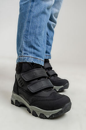 mnpc Erkek Çocuk Siyah Hakiki Deri Suya Dayanıklı Anatomik Günlük Bot