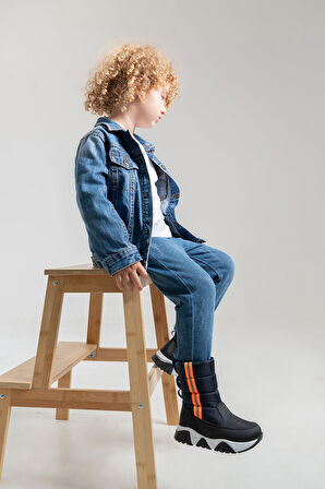 mnpc Erkek Çocuk Lacivert Suni Deri Suya Dayanıklı Kürklü  Kar Botu