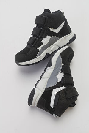 mnpc Erkek Çocuk Siyah Hakiki Deri Suya Dayanıklı Anatomik Günlük Bot