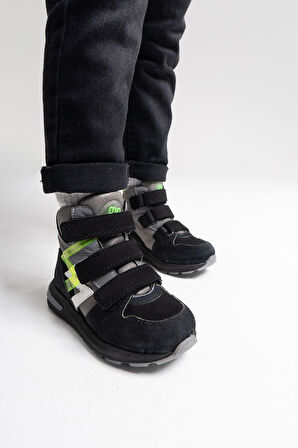 mnpc Erkek Çocuk Siyah Hakiki Deri Suya Dayanıklı Anatomik Günlük Bot