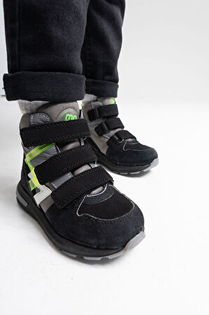 mnpc Erkek Çocuk Siyah Hakiki Deri Suya Dayanıklı Anatomik Günlük Bot