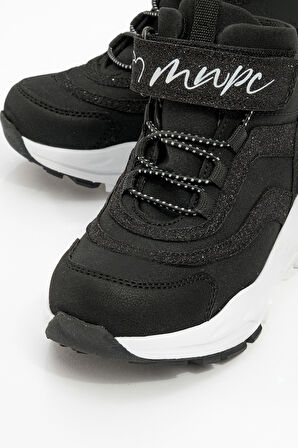 mnpc Kız Çocuk Siyah Suni Deri Suya Dayanıklı Anatomik Günlük Bot