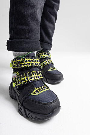 mnpc Erkek Çocuk Siyah Suya Dayanıklı Anatomik Günlük Bot