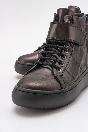 mnpc Kız Çocuk Siyah Simli Hakiki Deri Suya Dayanıklı Günlük Bot