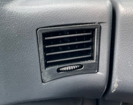 Suzuki Swift Havalandırma Izgarası Siyah