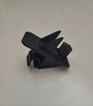 Toyota Avensis T25 Kaput Demir Tutucu