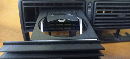 Golf 4 Bardaklık Bardak Tutucu