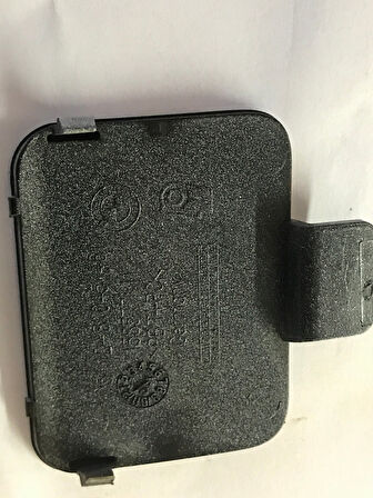 Bmw 1 Serisi E82 E88 Arka Çeki Demiri Kapağı 51127117623