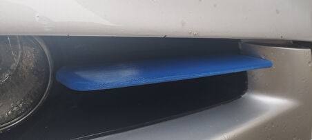 Alfa Romeo 159 Farın Yanındaki Plastik