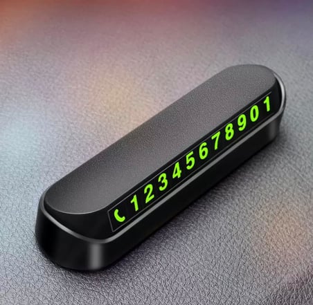 Araç Torpido Üstü Cep Telefon Numarası İçin Aç Kapa Numaratör