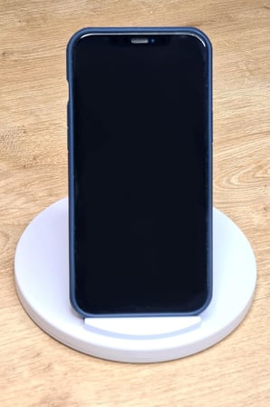 TeknolojikReyon Sabitleyici Telefon Tablet Tutucu Stand Aynalı Açılır Kapanır Kapaklı (beyaz)