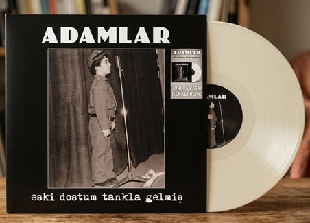 Adamlar Eski Dostum Tankla Gelmiş LP Renkli Plak