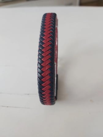%100 Deri̇ Saç Örme Lacivert - Kırmızı Bi̇lekli̇k Mıknatıs Kapama 21 Cm Ebi_8204