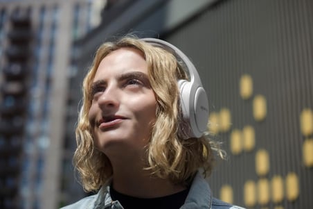 Headpods Pro 2 Kulak Üstü Kulaklıklar - Katlanabilir Bluetooth Kulaklık, Kulak Üstü Tasarım, Dahili Mikrofonlu Hafif Kablosuz Kulaklık, 50+ Saat Kablosuz Çalma Süresi, PillowFoam Konforu